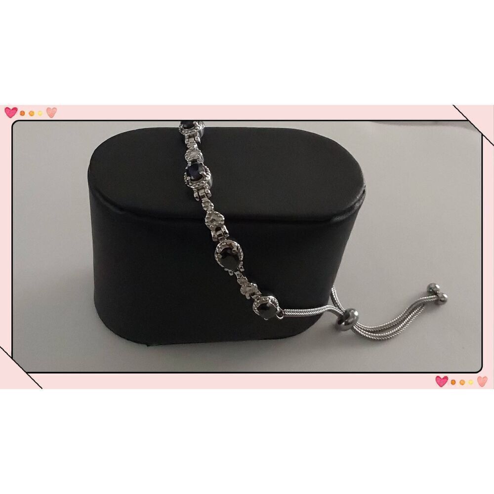 Beautiful 4.0 Ct. Natural Thai Midnight Sappnire Gemstone Station Bolo Bracelet